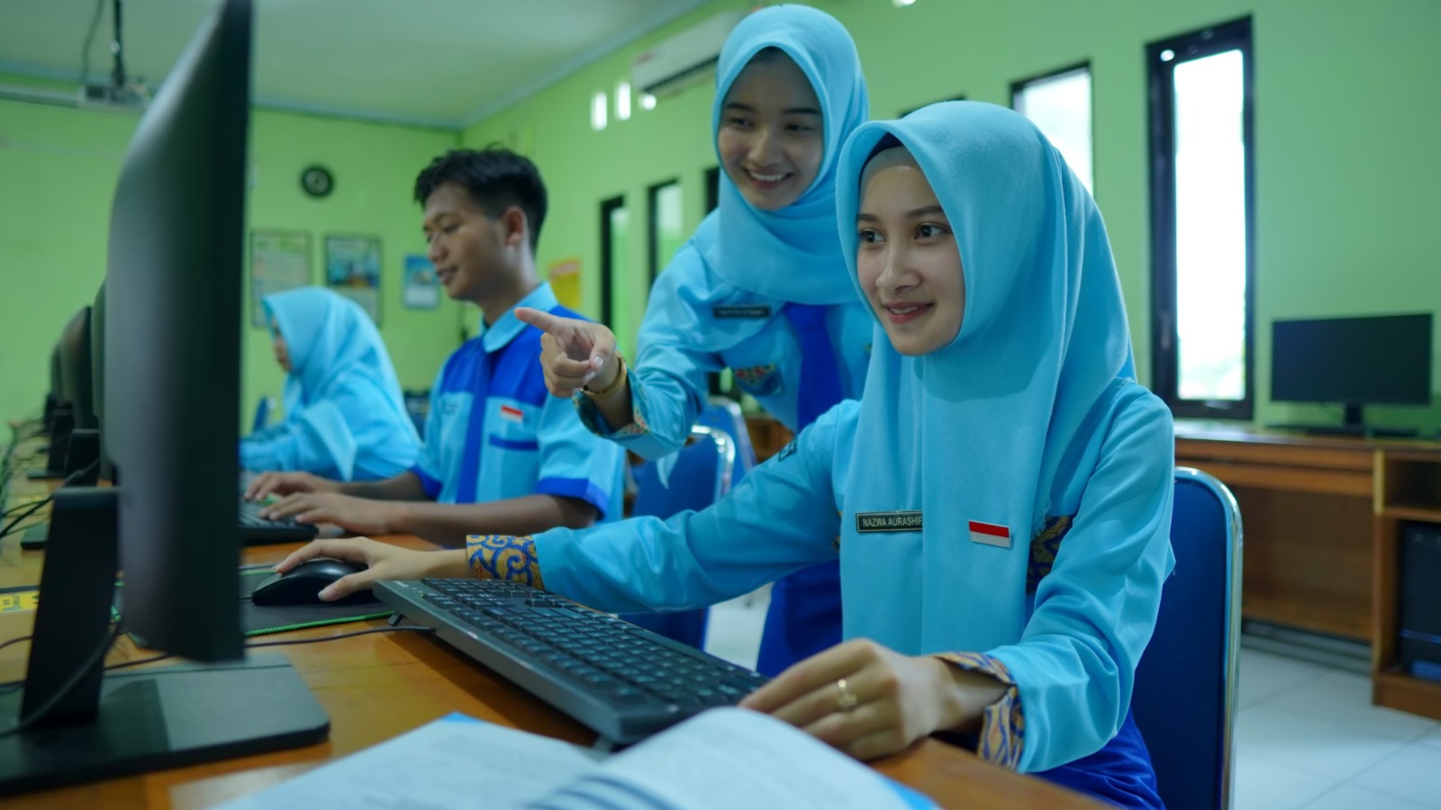 Manajemen Perkantoran dan Layanan Bisnis
