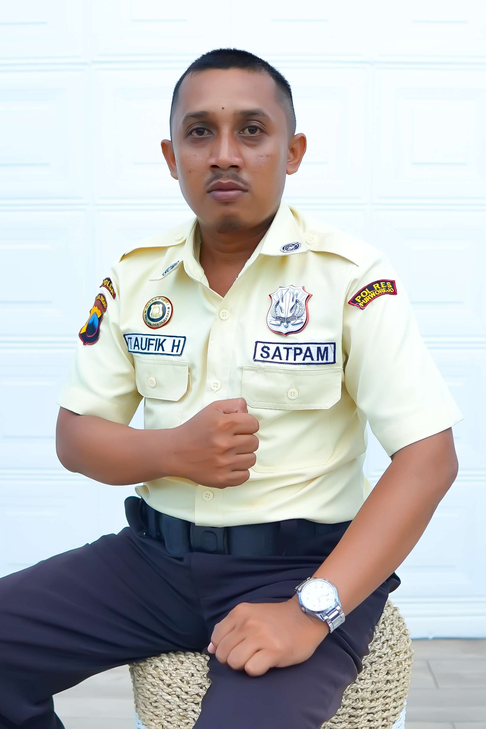 TAUFIK HIDAYAT